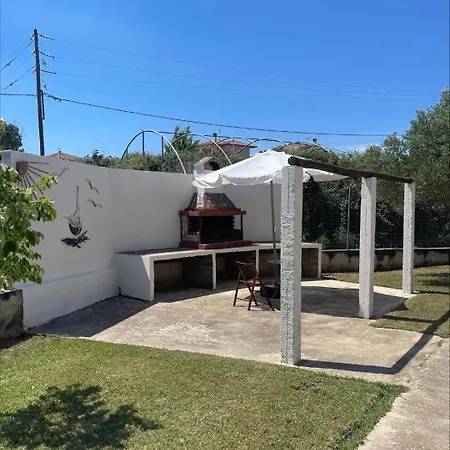 Christina's Garden View Casa Metagkitsi